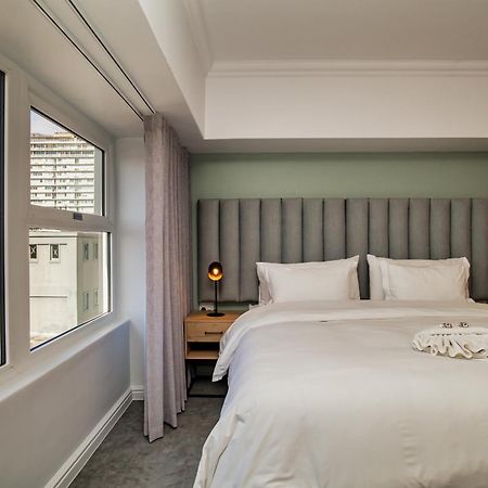 9 On Barrack Hotel Fokváros Kültér fotó