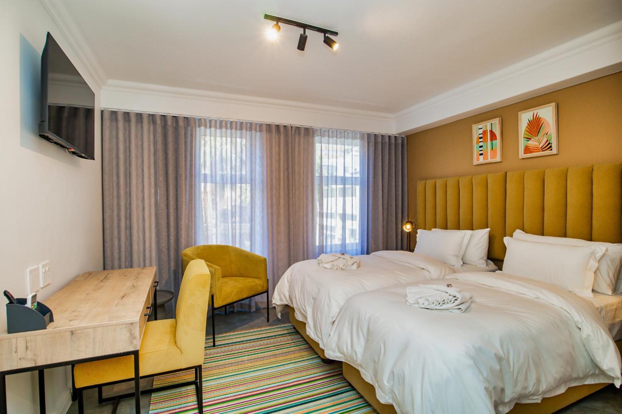 9 On Barrack Hotel Fokváros Kültér fotó