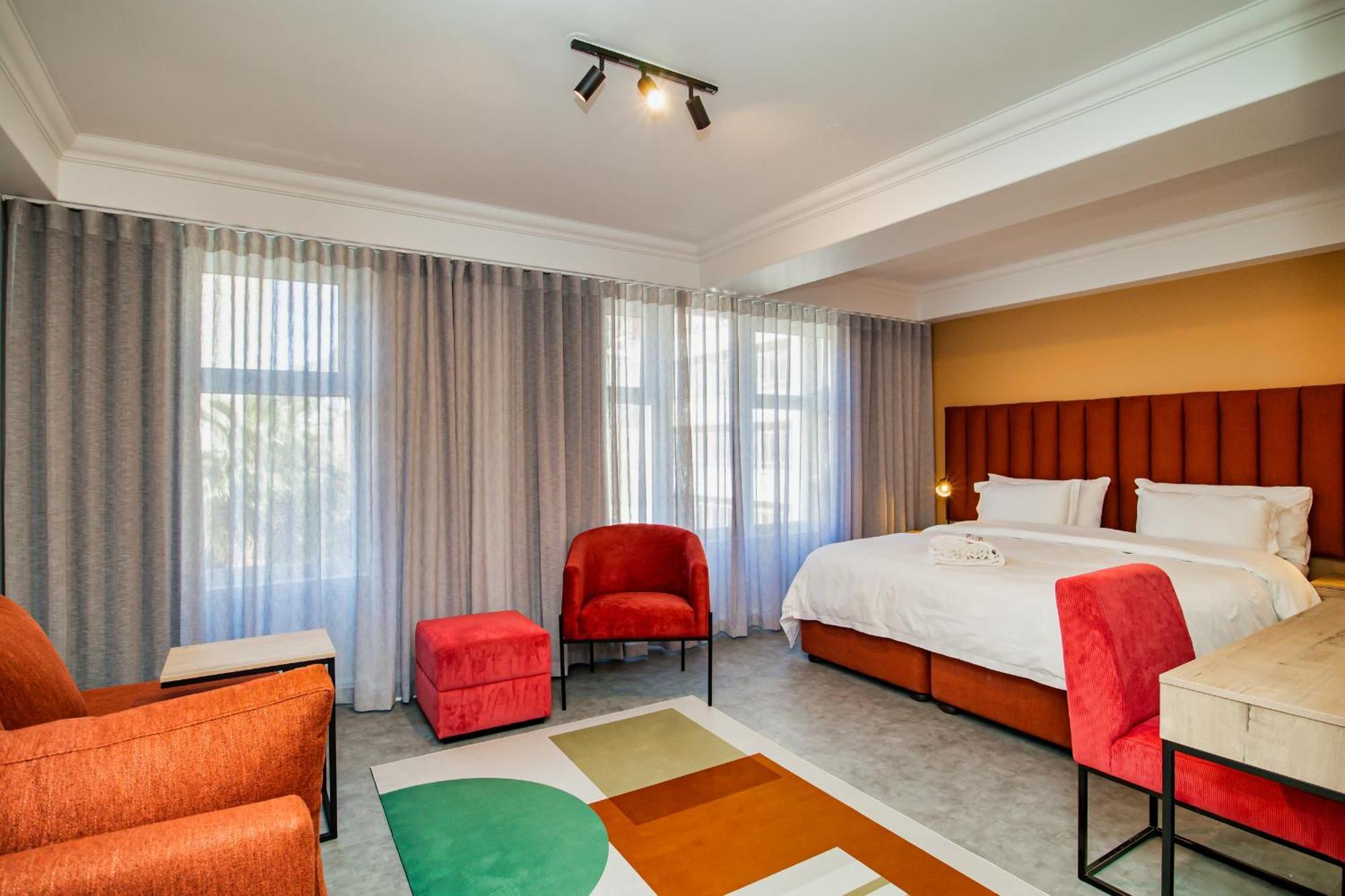 9 On Barrack Hotel Fokváros Kültér fotó