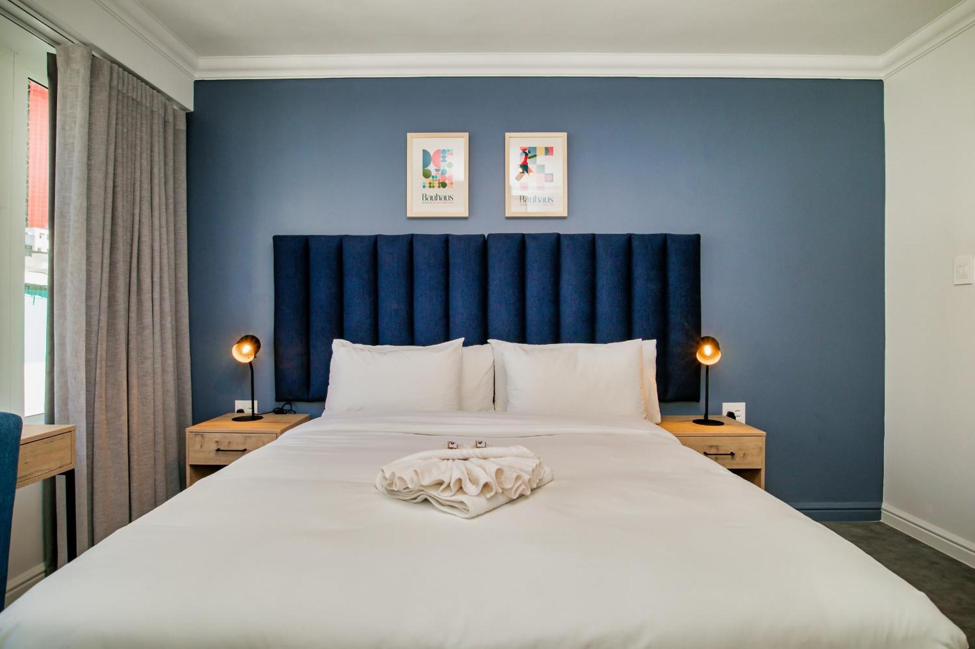9 On Barrack Hotel Fokváros Kültér fotó